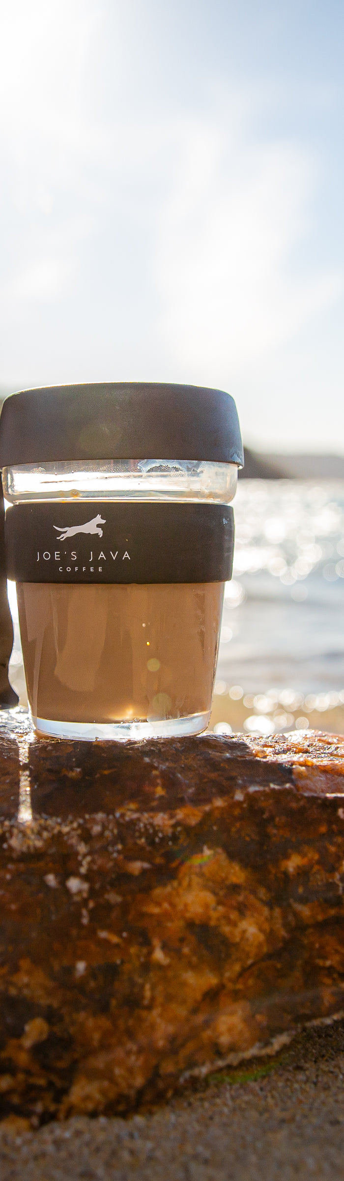 <h1><strong>Coffee That Gives Back</strong></h1>